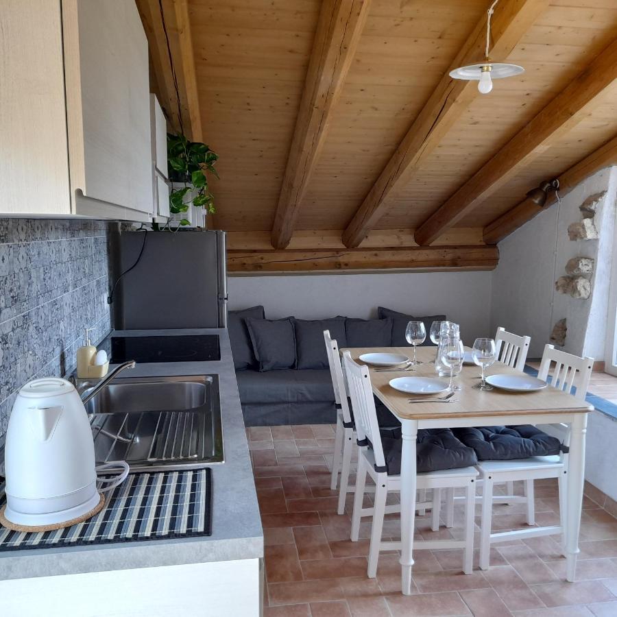 Ca Di Pippo "Tasso" Appartamento Ristrutturato Orco Feglino Exterior foto