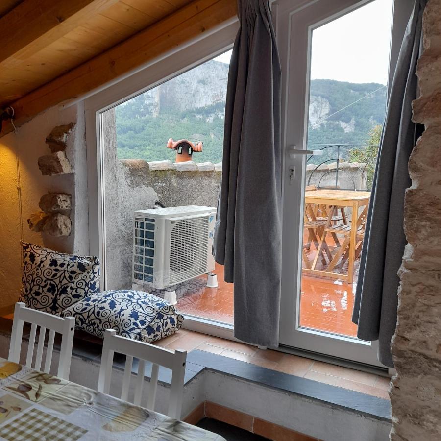 Ca Di Pippo "Tasso" Appartamento Ristrutturato Orco Feglino Exterior foto